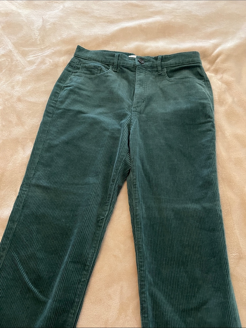 Women’s Green Corduroy Pants